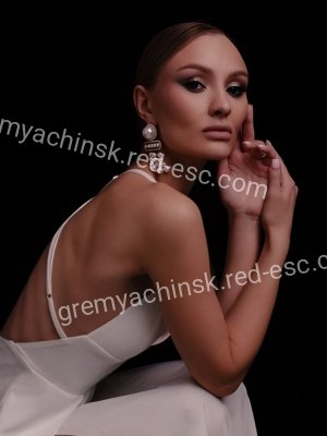 Юля — Темников